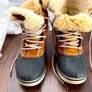 Crocs Allcast Luxe Duck Boots
